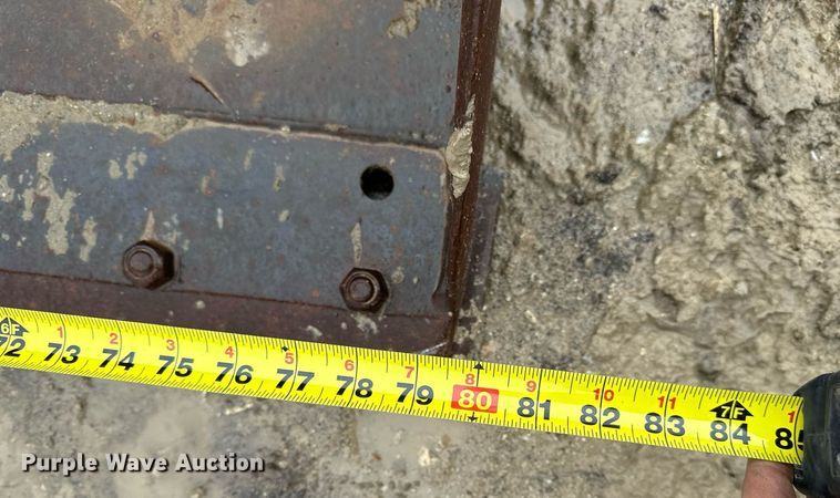 image for item DV1778 (3) Caterpillar skid steer buckets