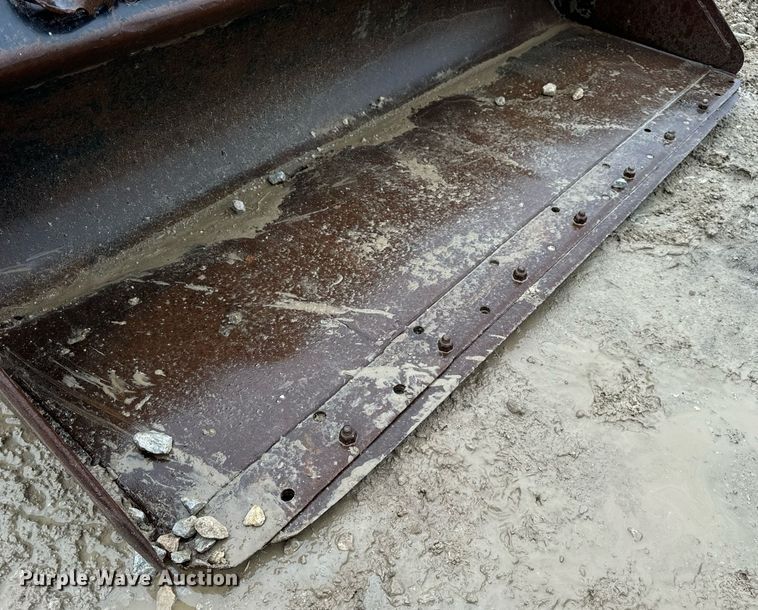 image for item DV1778 (3) Caterpillar skid steer buckets