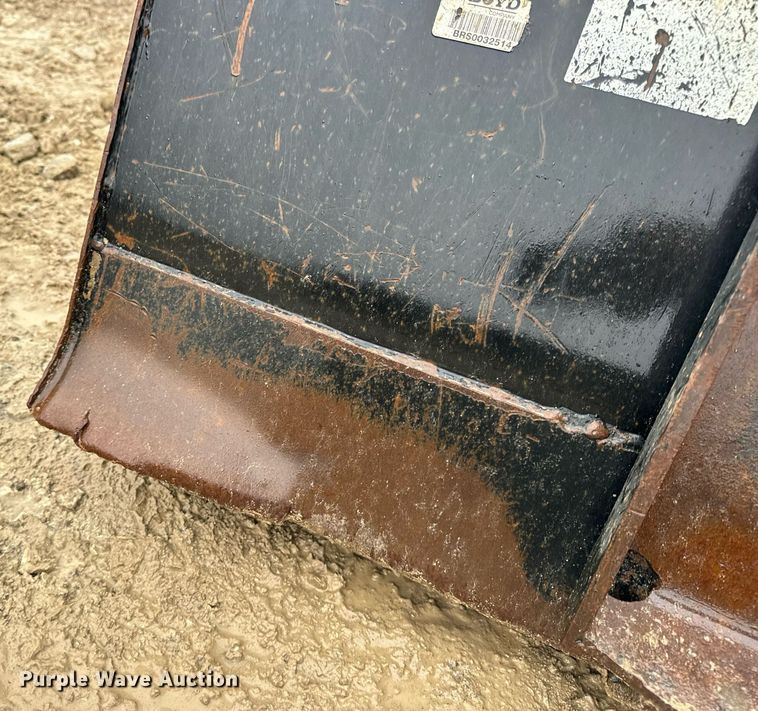 image for item DV1778 (3) Caterpillar skid steer buckets