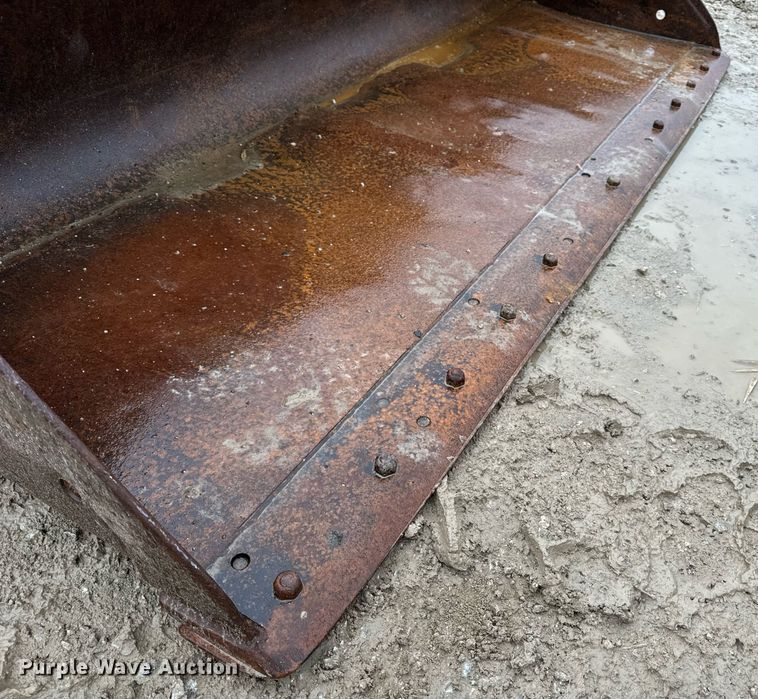 image for item DV1778 (3) Caterpillar skid steer buckets