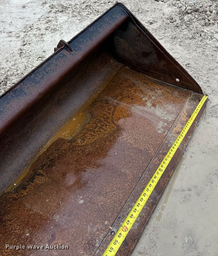 image for item DV1778 (3) Caterpillar skid steer buckets