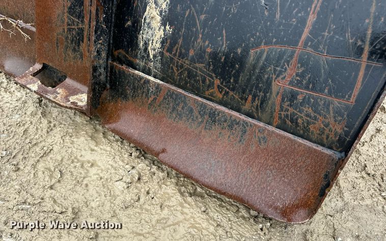 image for item DV1778 (3) Caterpillar skid steer buckets