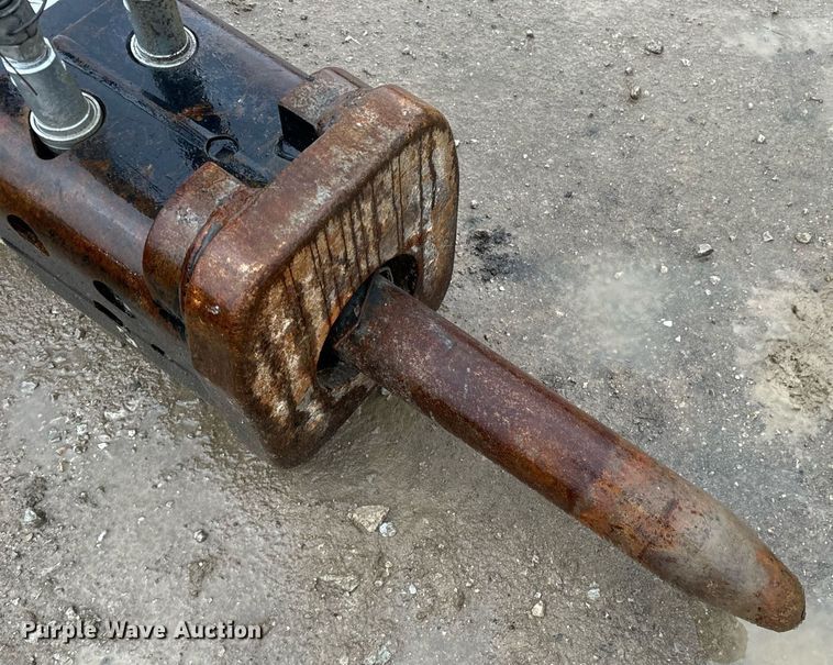 image for item DV1780 Caterpillar H115S excavator breaker