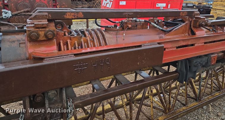 image for item DV1783 APE D12-42 piling driver 