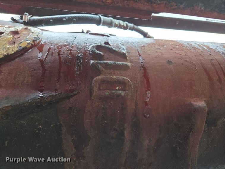 image for item DV1783 APE D12-42 piling driver 