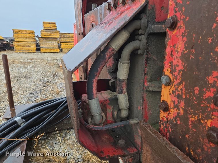 image for item DV1784 HPSI 130 vibratory driver/extractor 