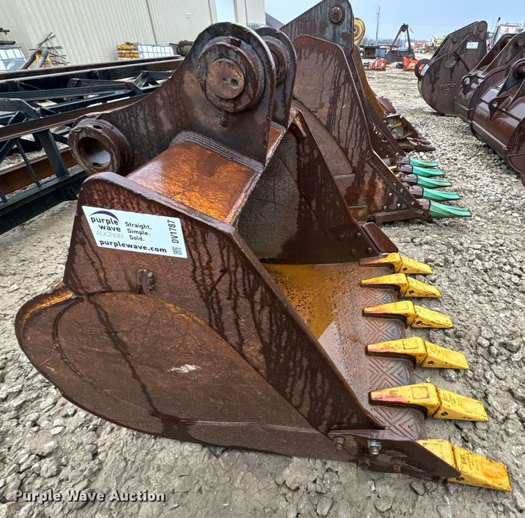 image for item DV1787 AIM excavator bucket