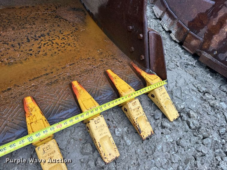 image for item DV1787 AIM excavator bucket