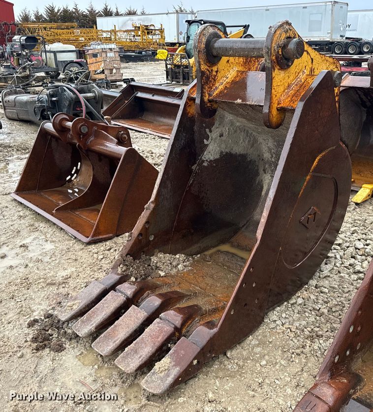 image for item DV1788 Badger Attachments JD330 excavator bucket