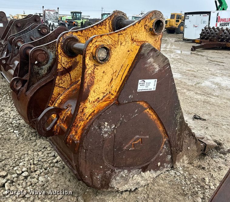 image for item DV1788 Badger Attachments JD330 excavator bucket