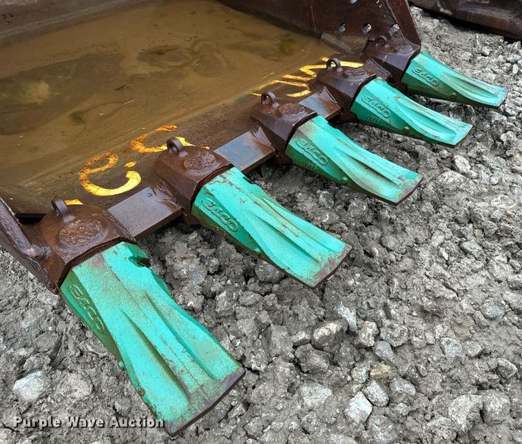 image for item DV1789 Esco PC400/450/490-3/10 excavator bucket