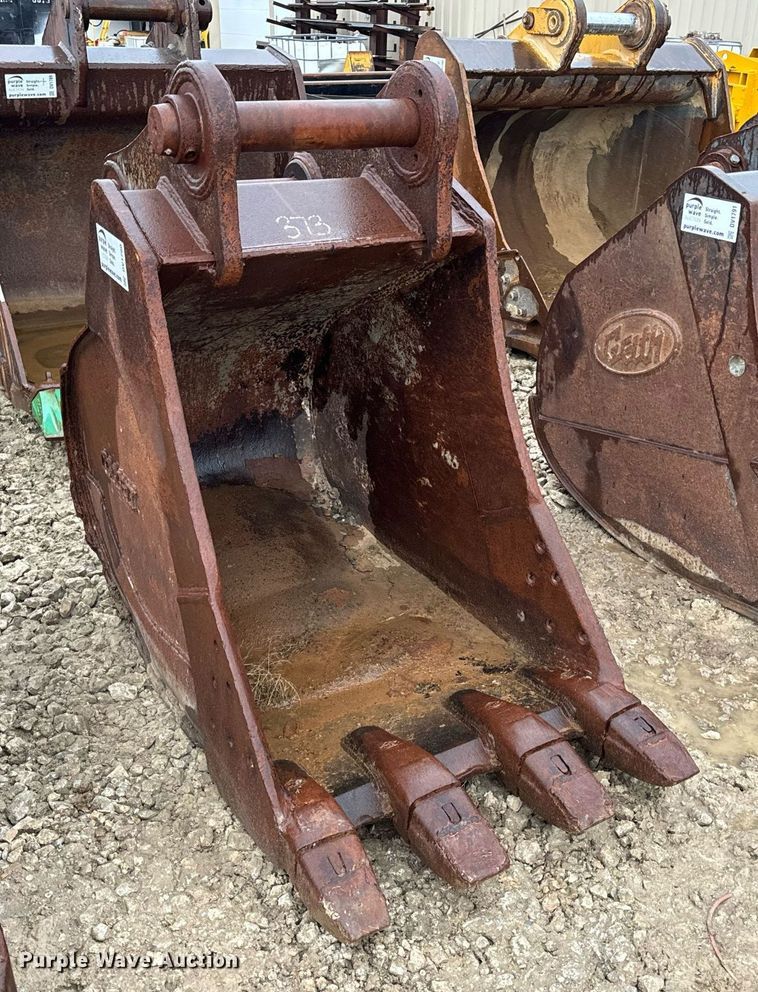 image for item DV1790 Doggett 94833-01 excavator bucket