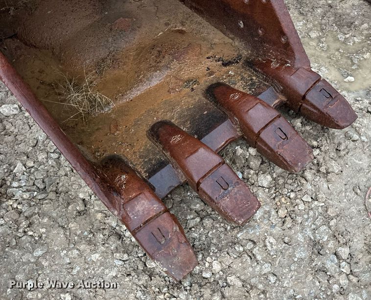 image for item DV1790 Doggett 94833-01 excavator bucket