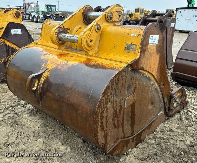 image for item DV1792 Caterpillar excavator bucket