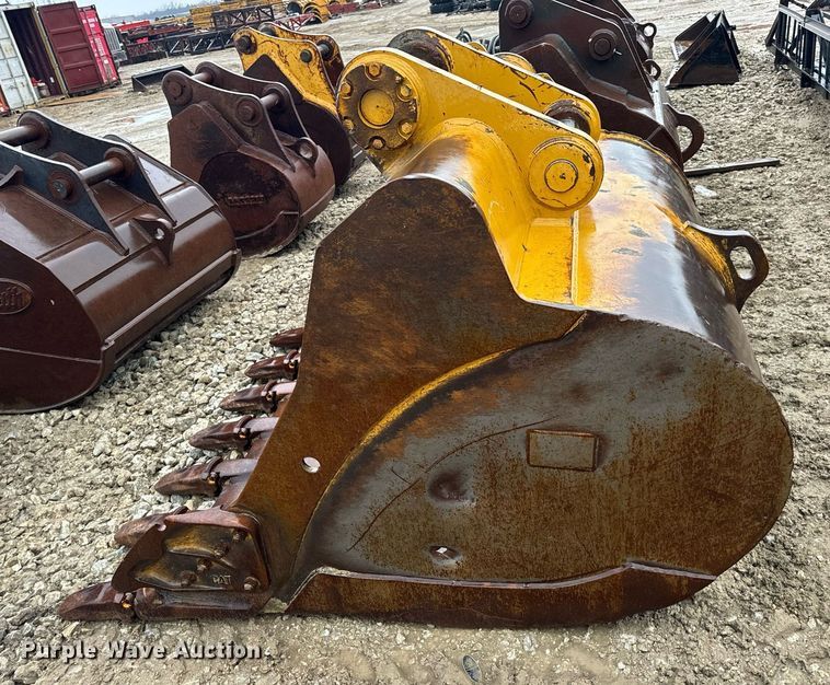 image for item DV1792 Caterpillar excavator bucket