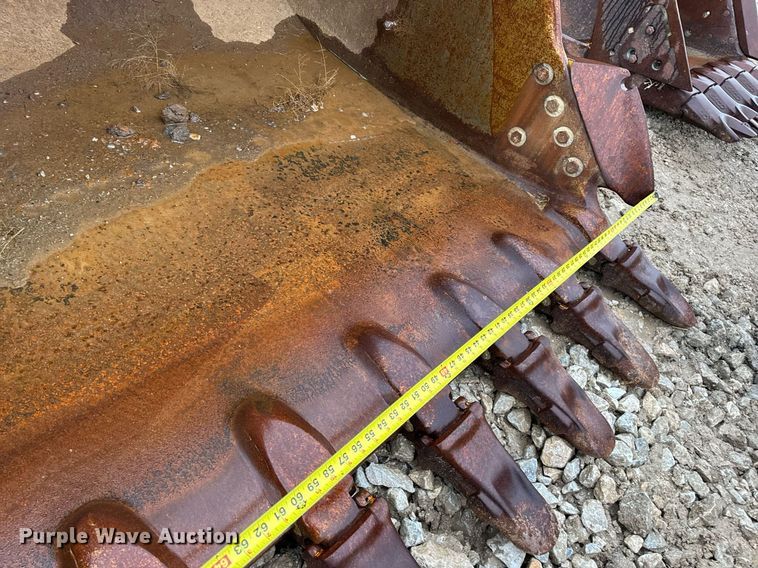 image for item DV1792 Caterpillar excavator bucket