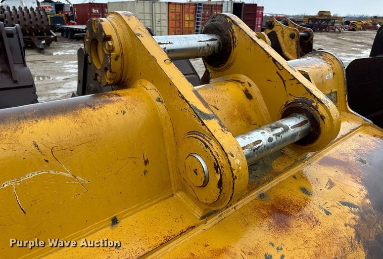 image for item DV1792 Caterpillar excavator bucket