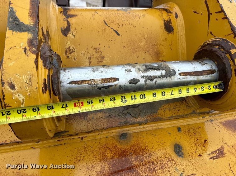 image for item DV1792 Caterpillar excavator bucket