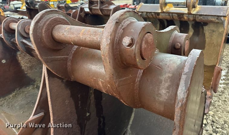 image for item DV1793 Hensley excavator bucket