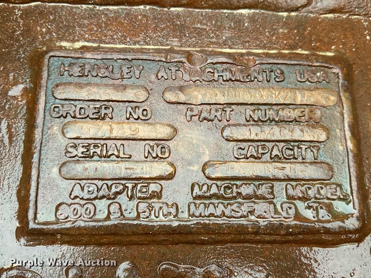 image for item DV1793 Hensley excavator bucket