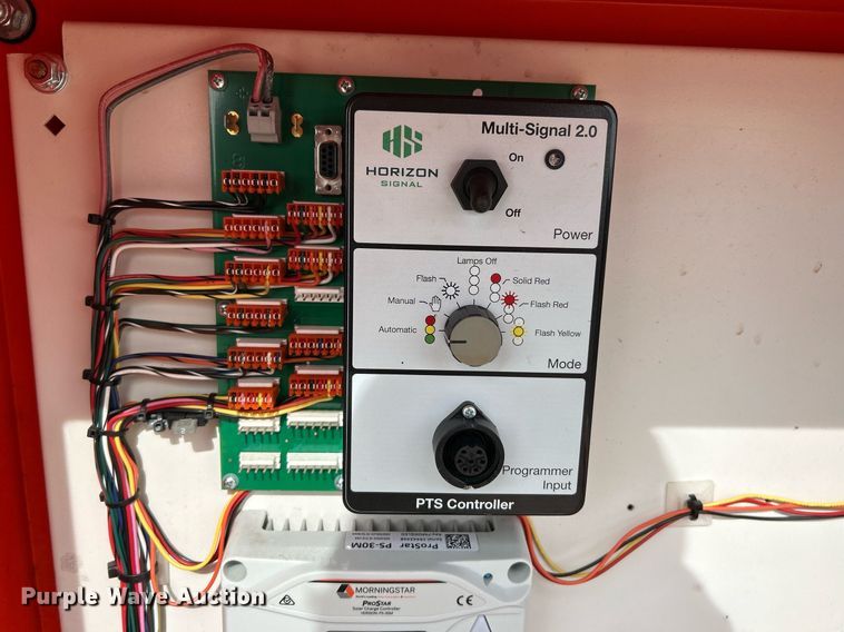 image for item DV1796 2007 Horizon SQ3TS traffic signal system