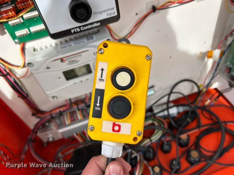 image for item DV1796 2007 Horizon SQ3TS traffic signal system