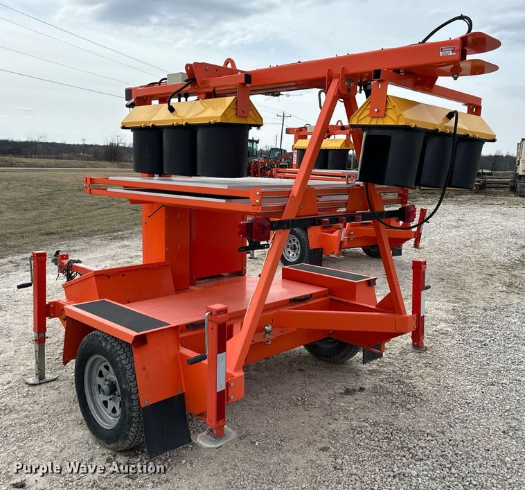 image for item DV1797 2007 Horizon Signal SQ3TS traffic signal system