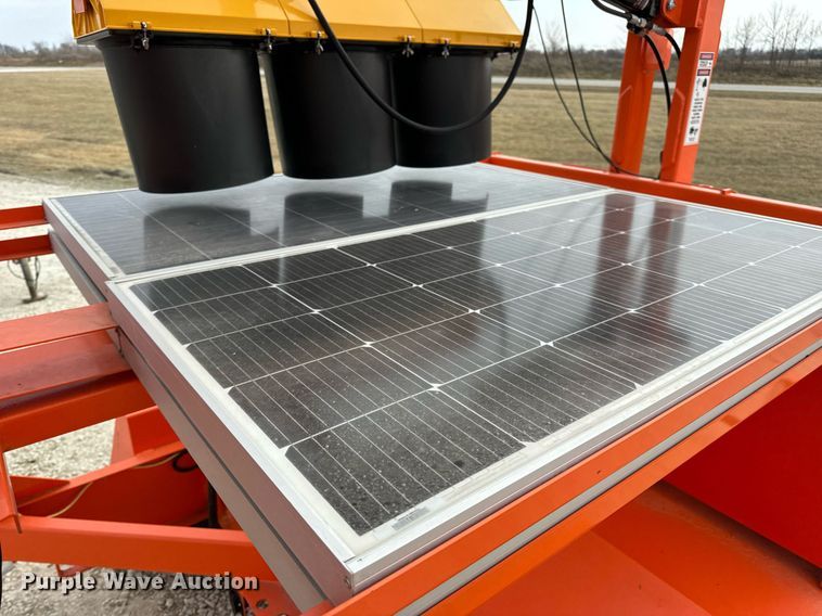 image for item DV1797 2007 Horizon Signal SQ3TS traffic signal system