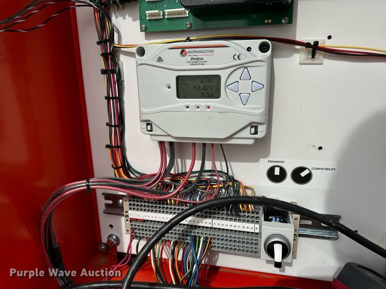 image for item DV1797 2007 Horizon Signal SQ3TS traffic signal system