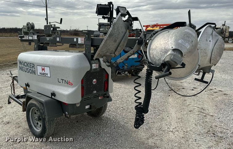 image for item DV1798 2016 Wacker Neuson LTN6L light plant