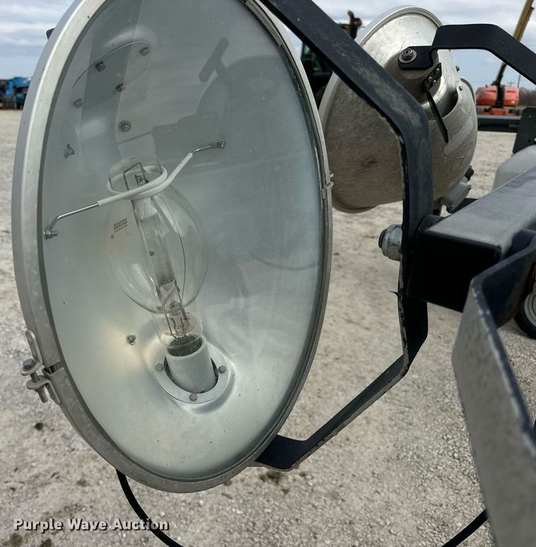 image for item DV1798 2016 Wacker Neuson LTN6L light plant