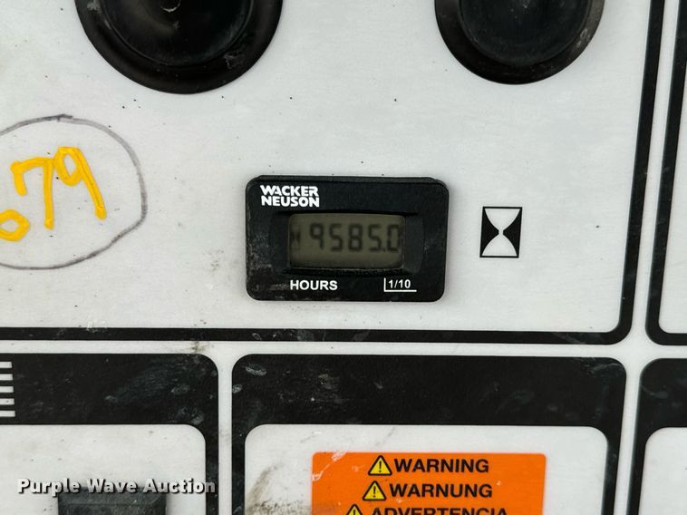 image for item DV1798 2016 Wacker Neuson LTN6L light plant