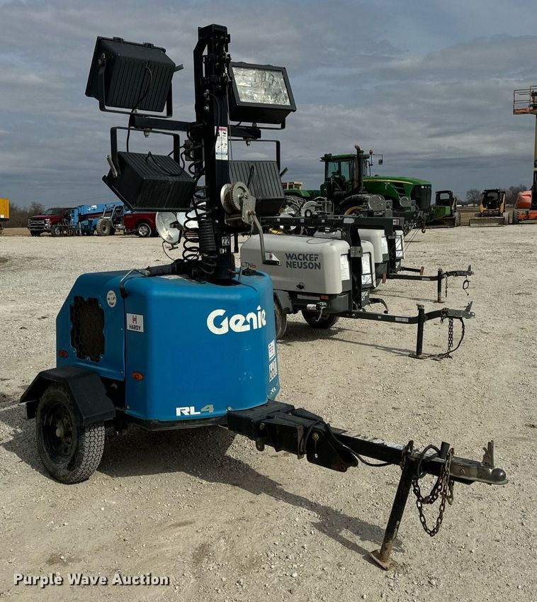 image for item DV1799 2017 Genie RL4 light plant