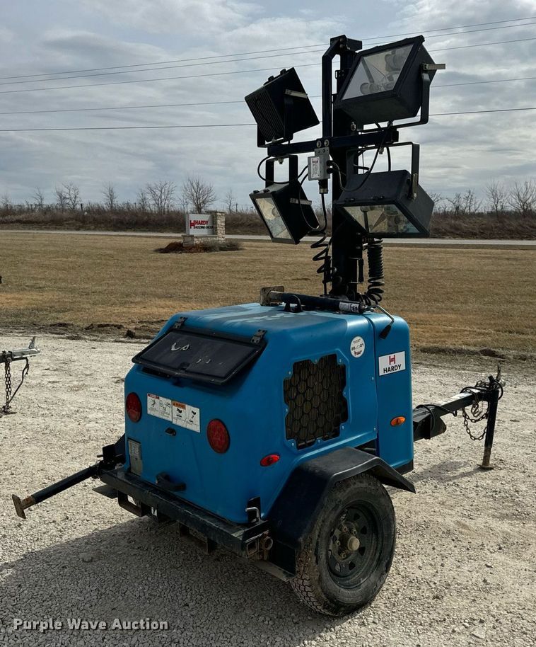 image for item DV1799 2017 Genie RL4 light plant