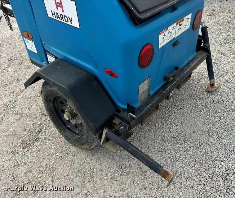 image for item DV1799 2017 Genie RL4 light plant