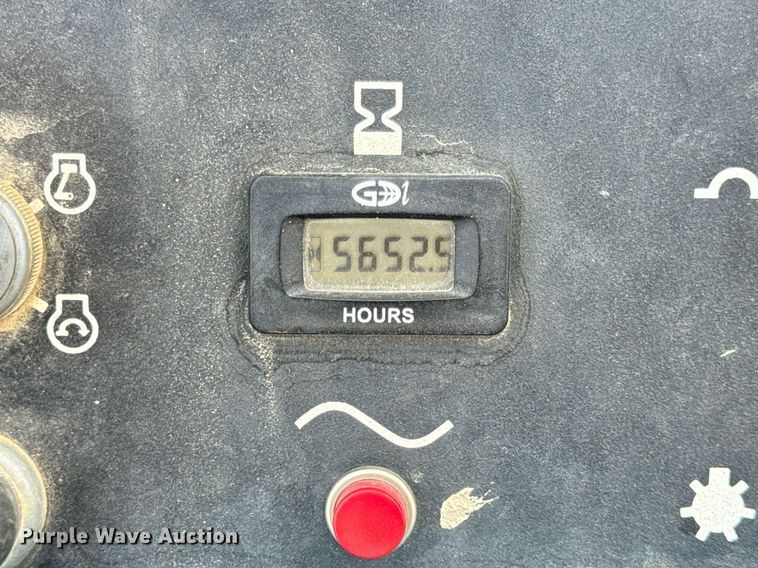 image for item DV1799 2017 Genie RL4 light plant