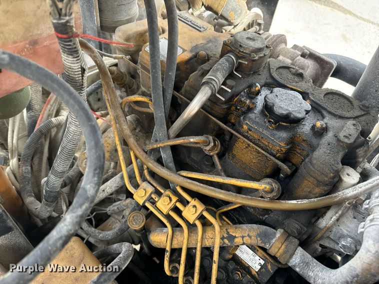 image for item DV1800 Sullair 185 air compressor