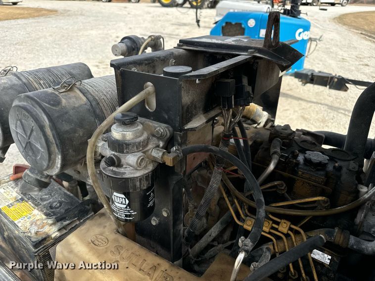 image for item DV1800 Sullair 185 air compressor