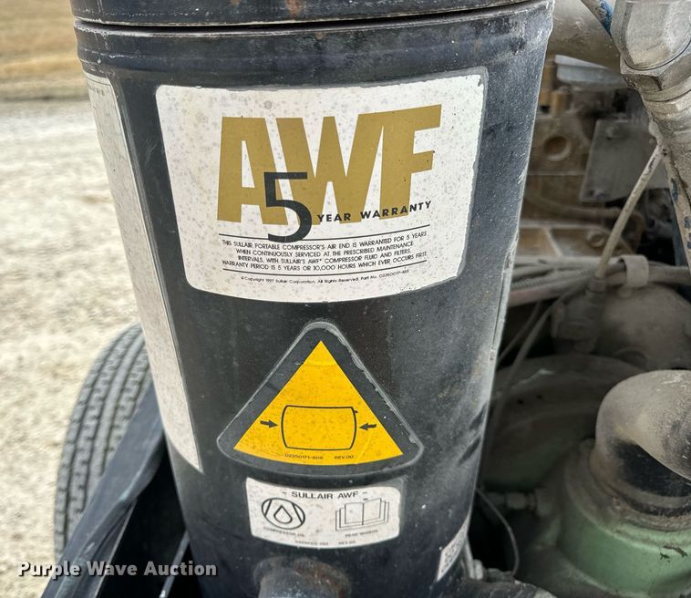 image for item DV1800 Sullair 185 air compressor