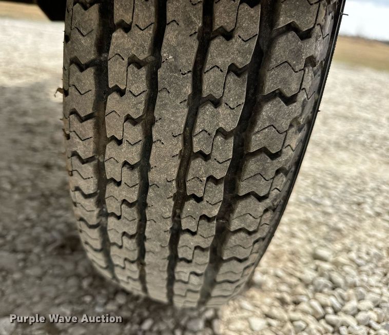 image for item DV1800 Sullair 185 air compressor