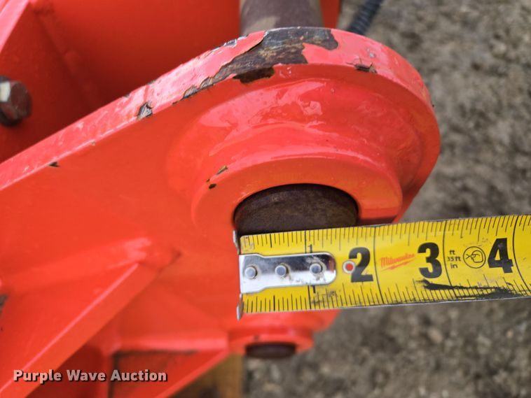 image for item DV1802 NPK E204 breaker