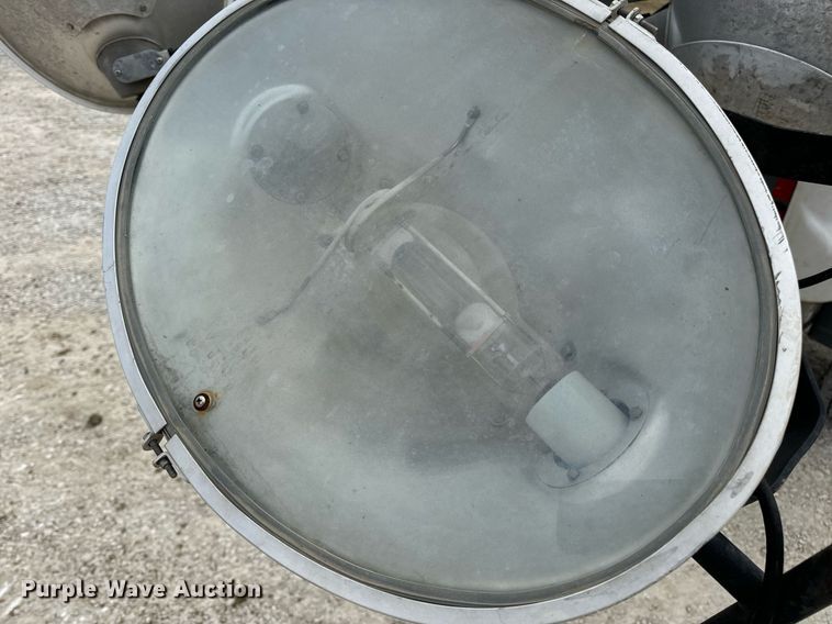 image for item DV1807 2015 Wacker Neuson LTN6L light plant