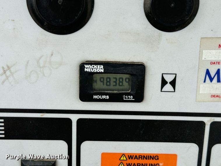 image for item DV1807 2015 Wacker Neuson LTN6L light plant