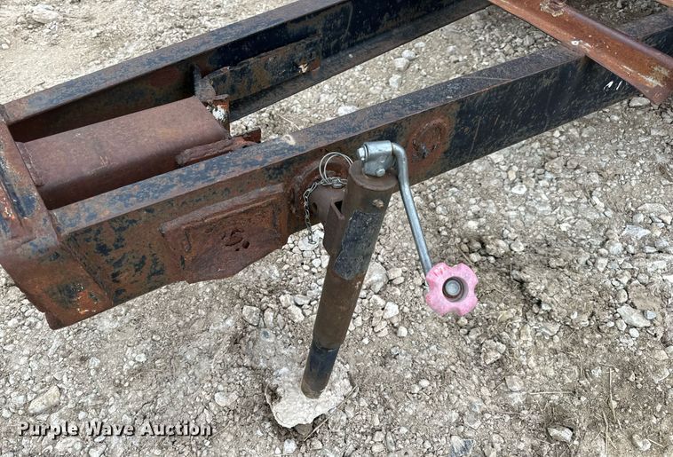 image for item DV1809 fuel trailer