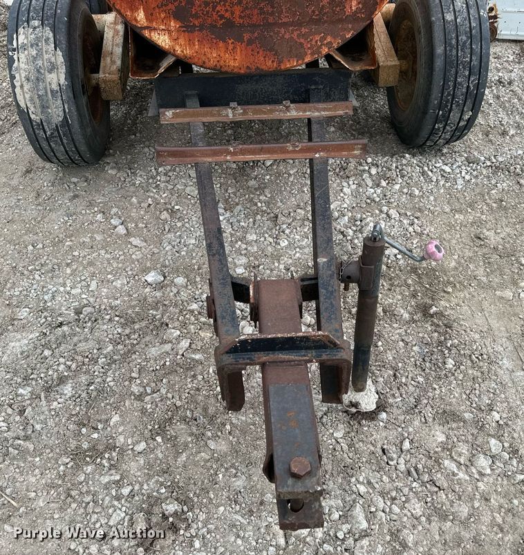 image for item DV1809 fuel trailer
