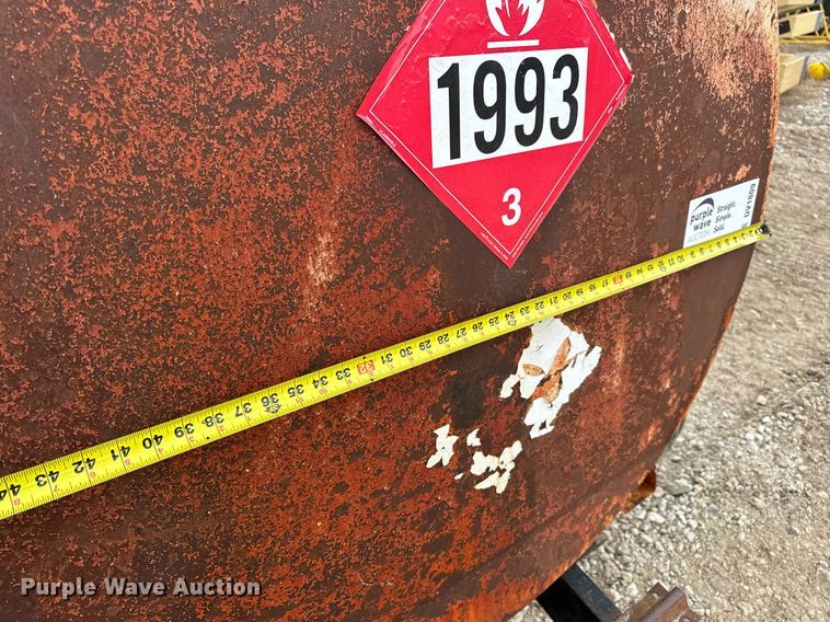 image for item DV1809 fuel trailer