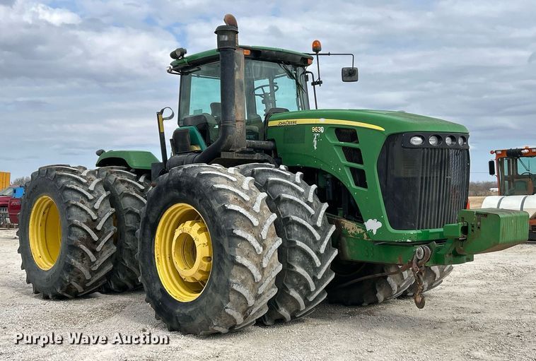 image for item DV1810 John Deere 9630 Scraper Special 4WD tractor