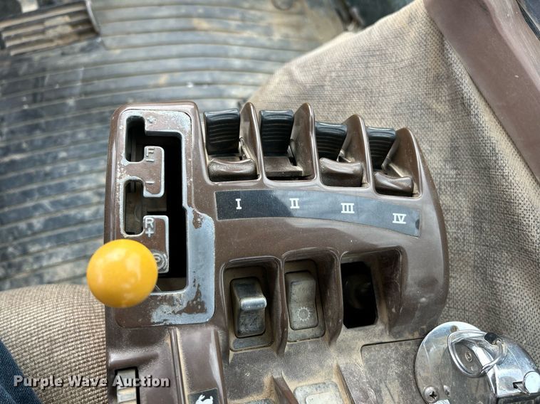 image for item DV1810 John Deere 9630 Scraper Special 4WD tractor