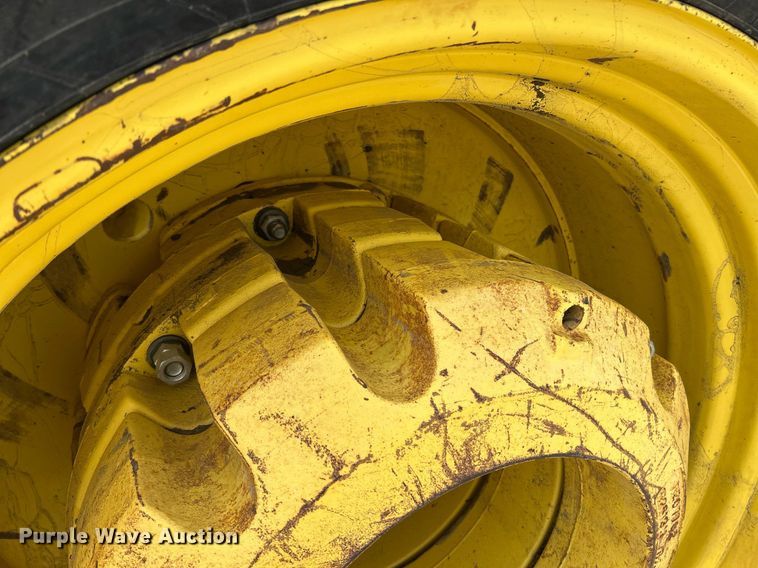 image for item DV1810 John Deere 9630 Scraper Special 4WD tractor