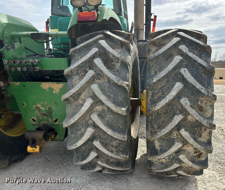 image for item DV1810 John Deere 9630 Scraper Special 4WD tractor